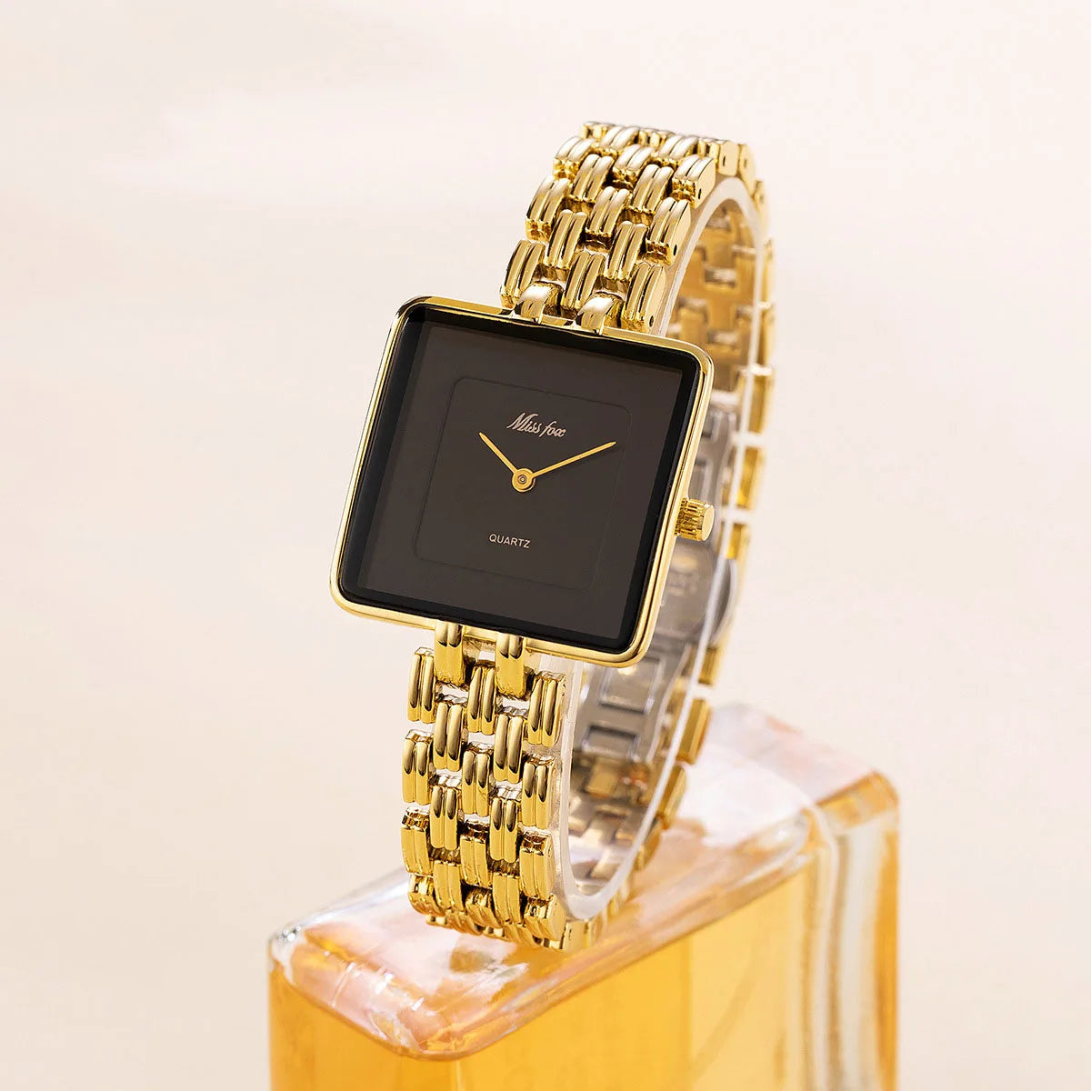 UTHAI Women Watch Business Light Luxury Brand Middle Eastern Style Simple Waterproof Square Ladies Fashion Quartz Clock Watches