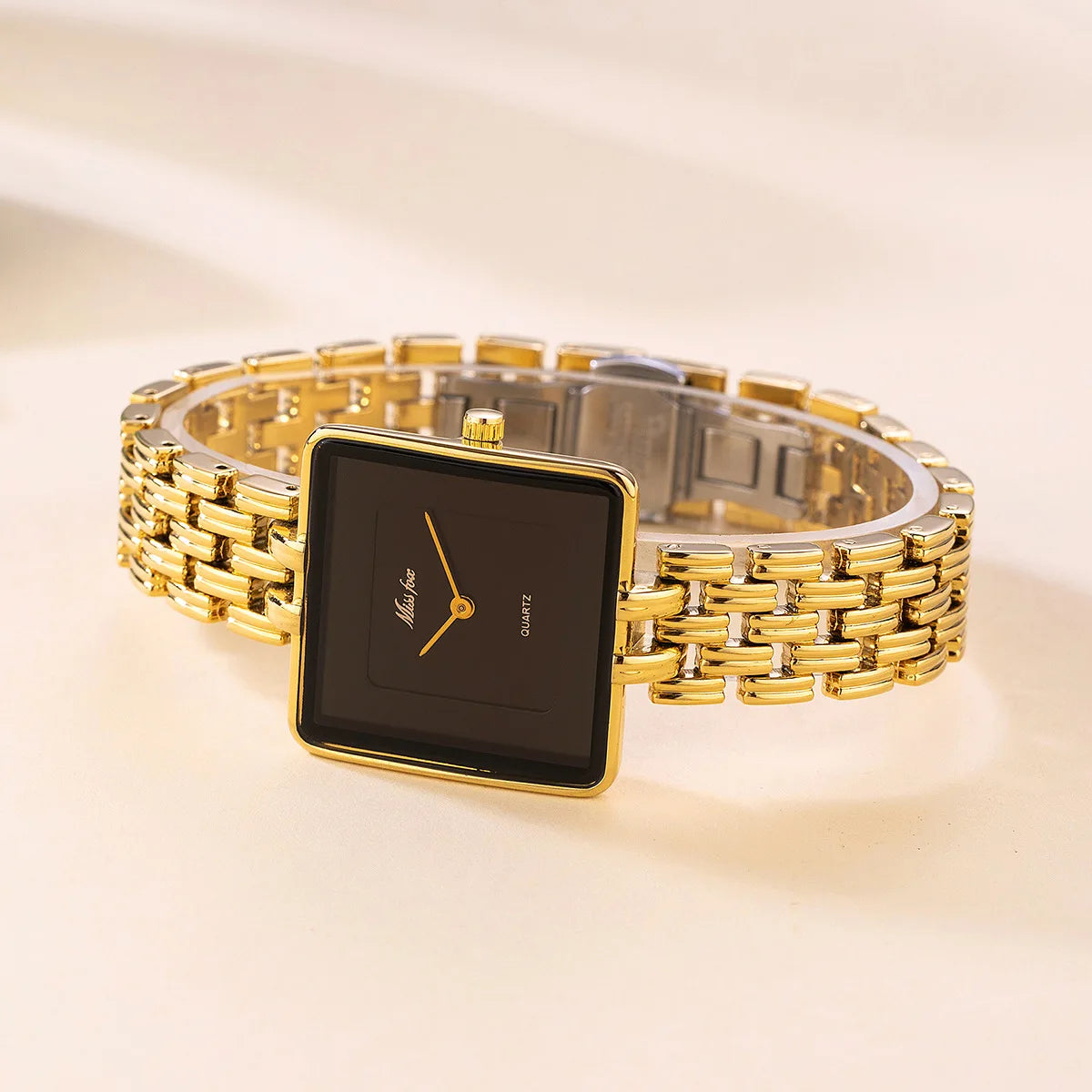 UTHAI Women Watch Business Light Luxury Brand Middle Eastern Style Simple Waterproof Square Ladies Fashion Quartz Clock Watches